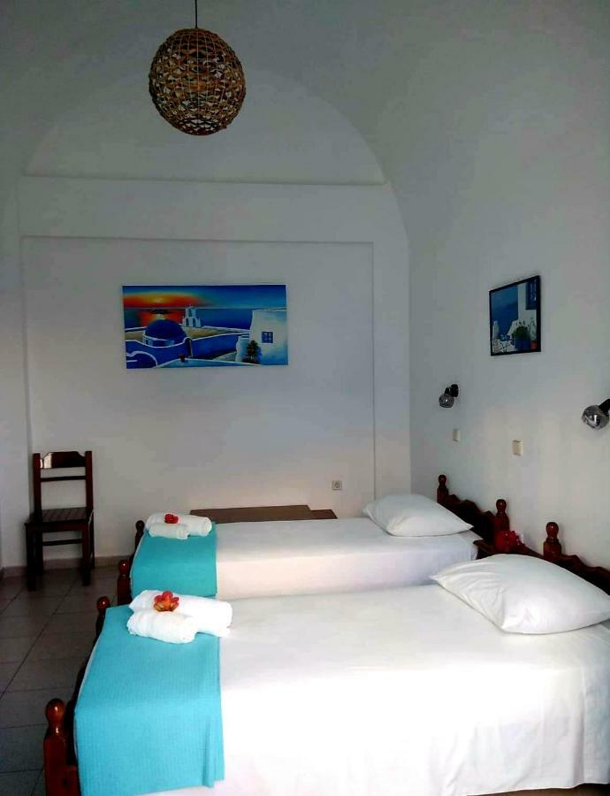 Anna Maria Rooms Santorini Perissa  Exterior foto